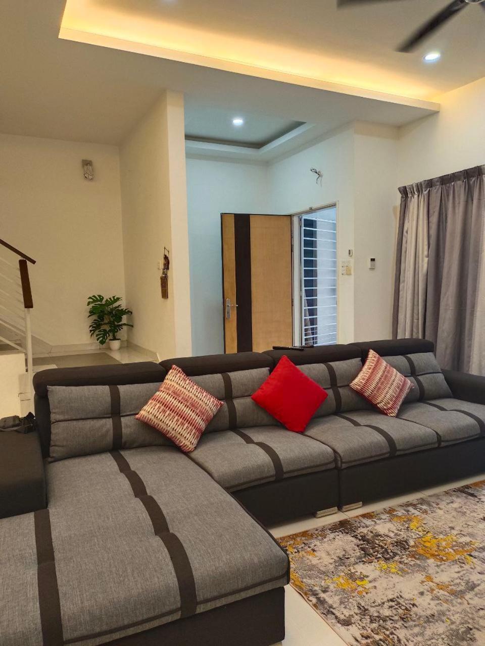 Rumah percutian Eusof